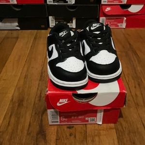 nike dunk low “ panda “ 5C
